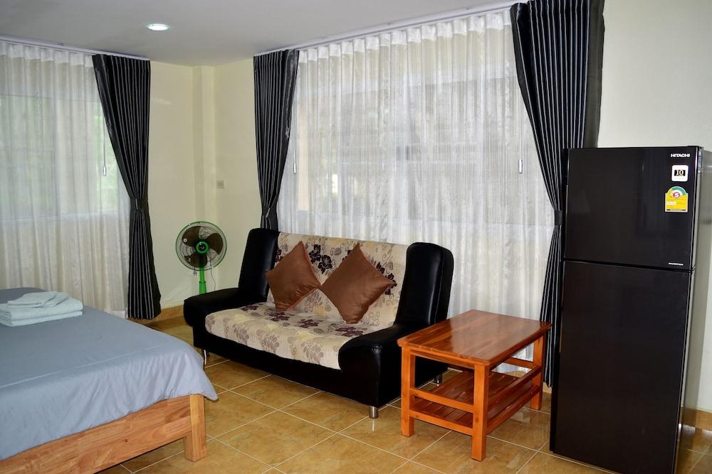 Kate House Bangsaphan 방사판 외부 사진