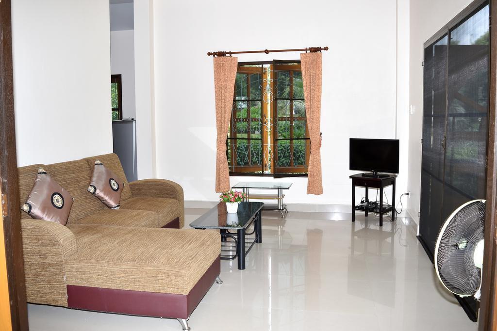 Kate House Bangsaphan 방사판 외부 사진